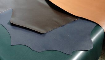 期間限定「”春のカーフレザーフェア”」開催。